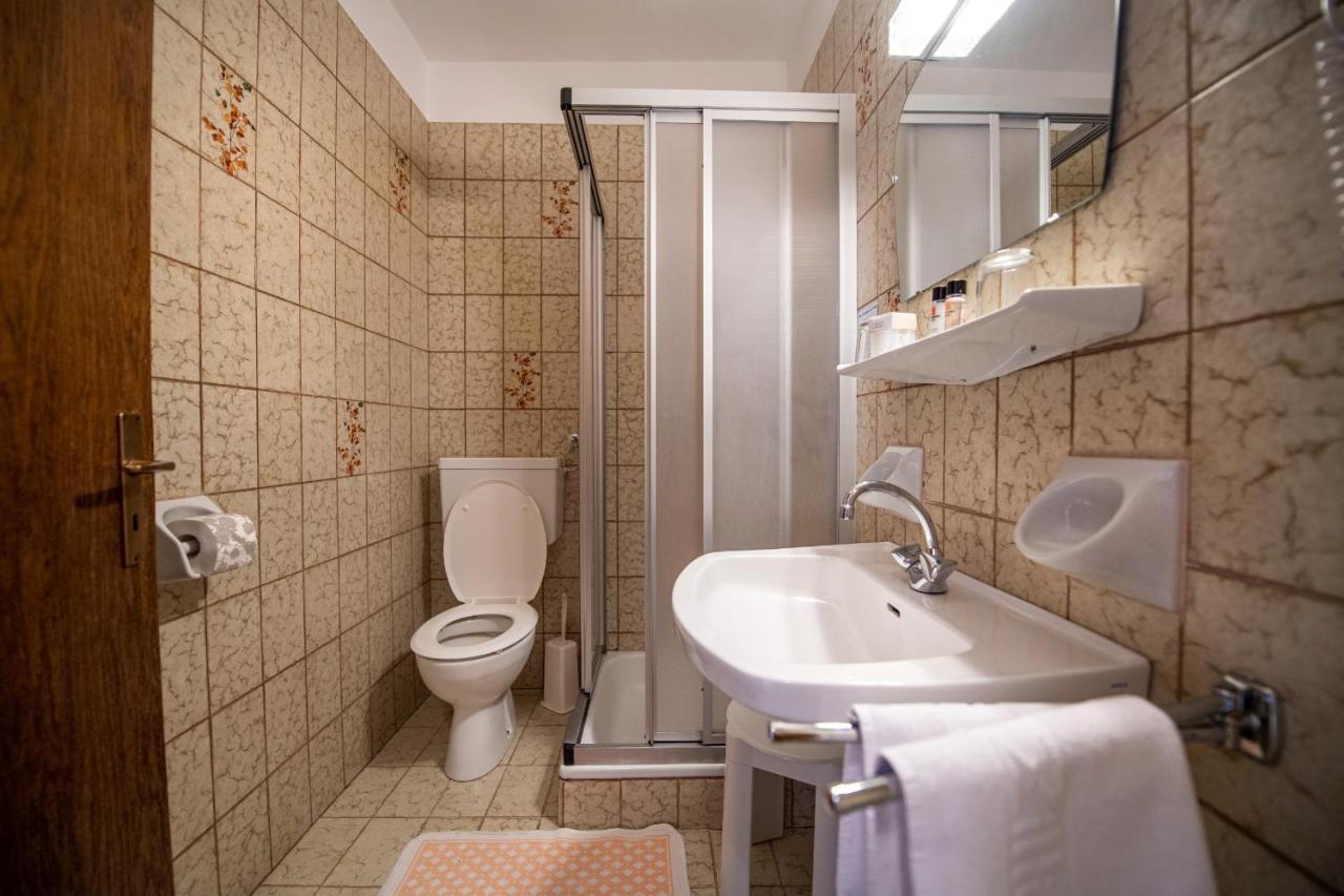 Apartments Zilli Laion Luaran gambar