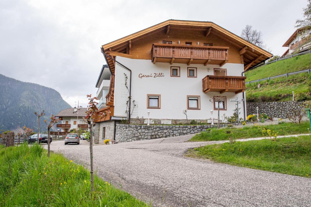 Apartments Zilli Laion Luaran gambar